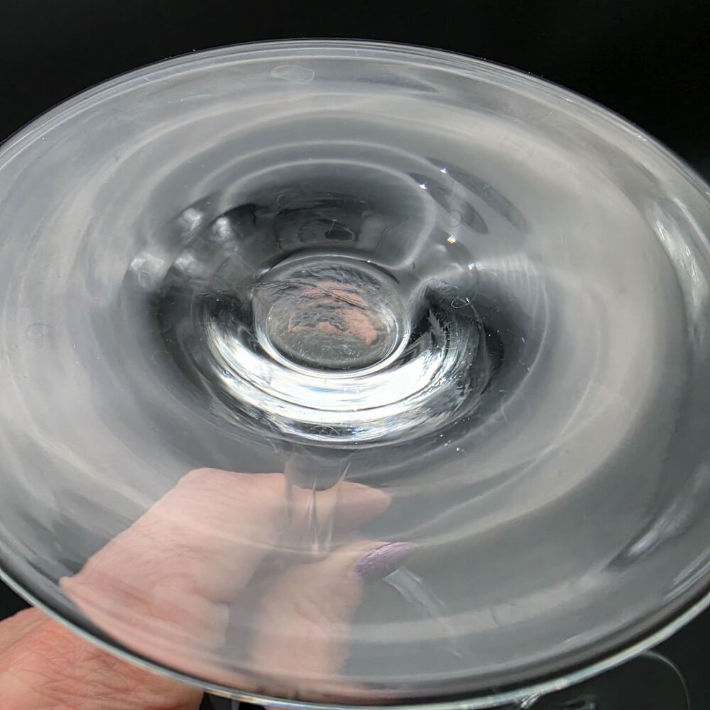 Mikasa Jamestown Clear Glass Candlestick 9.5 Inches Tall Set of 2 - Picture 8 of 9